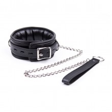 Crimson Surrender Comfort Leather Collar with Leash 